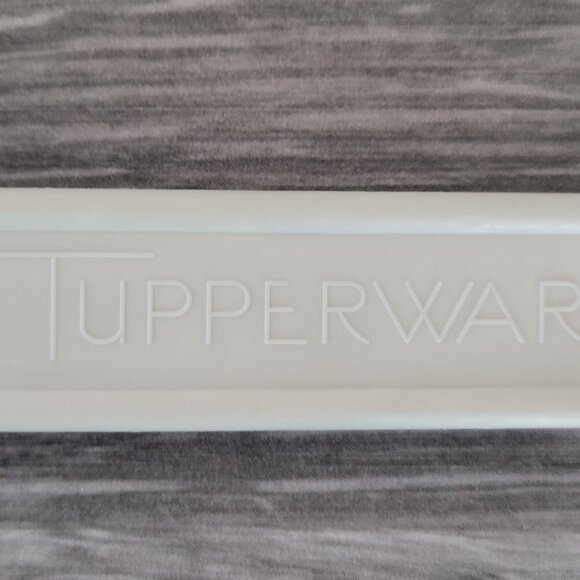 TUPPERWARE VINTAGE 1970s 624-26 ROUND CAKE CARRIER HANDLE CARRYING STRAP WHITE - Picture 4 of 7
